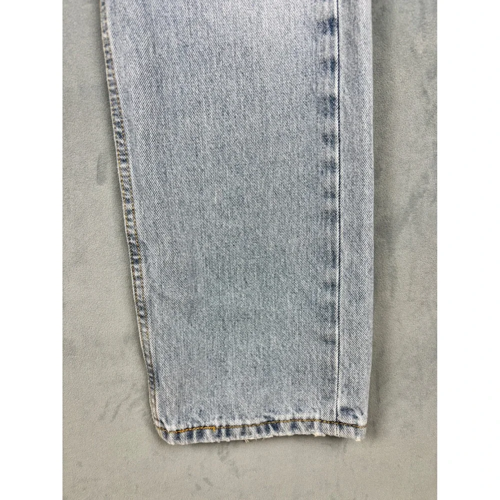 Levis 505 Regular Fit Straight Leg Jeans Light Wash Denim Blue W31 L30